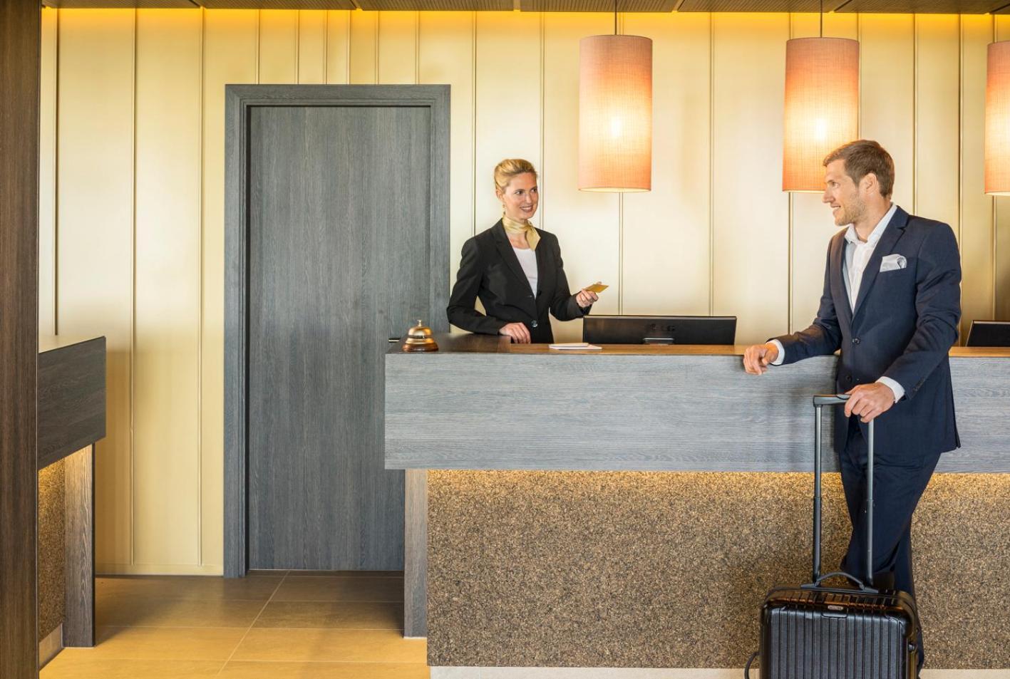 Myhotel Muenchen Olching Bagian luar foto